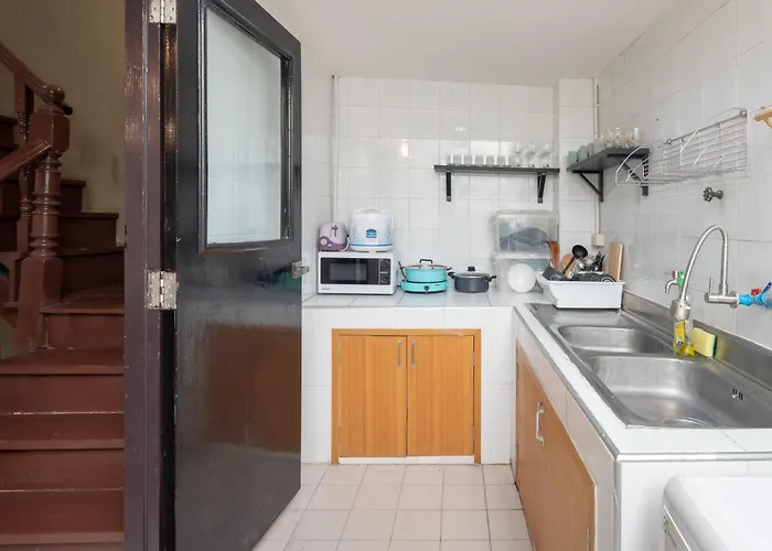 Homestay Bai Bua House Chatuchak *