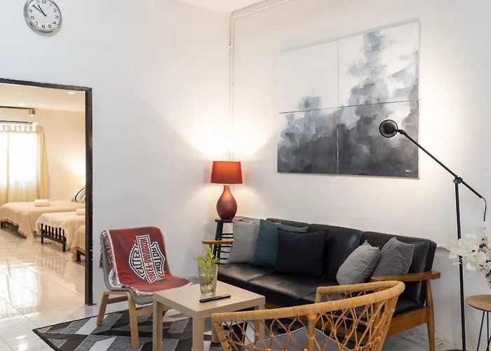Homestay Bai Bua House Chatuchak *