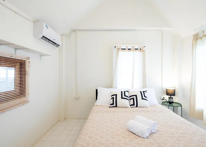 Bai Bua House Chatuchak Bangkok
