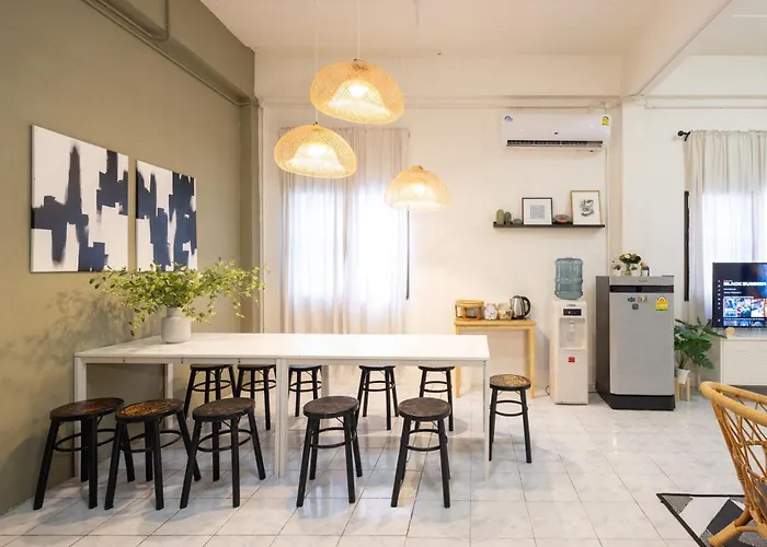 Homestay Bai Bua House Chatuchak *
